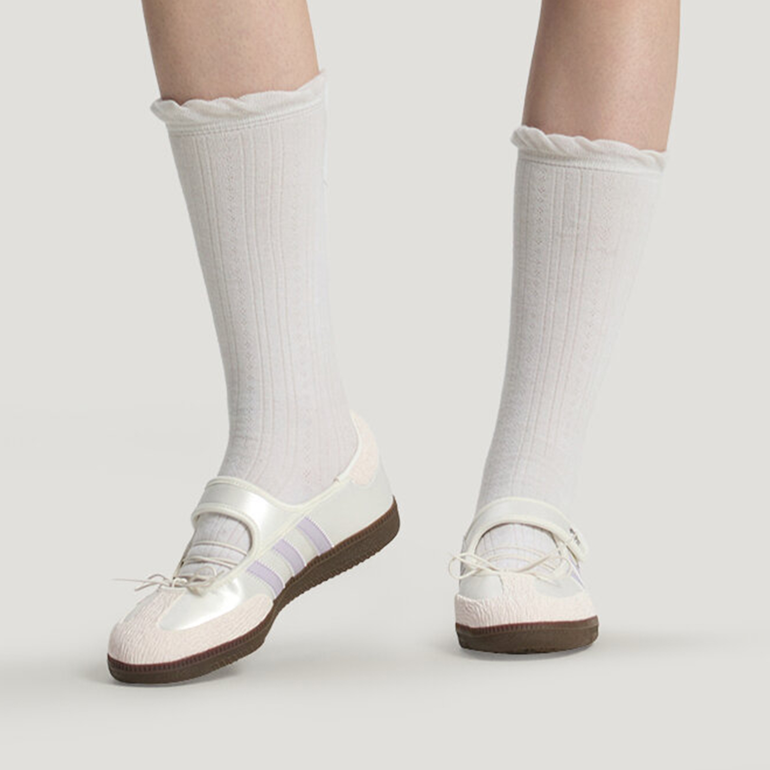 รองเท้าผ้าใบผู้หญิงสไตล์เรโทรค - Adidas Shoes Samba บทวิจารณ์และราคา